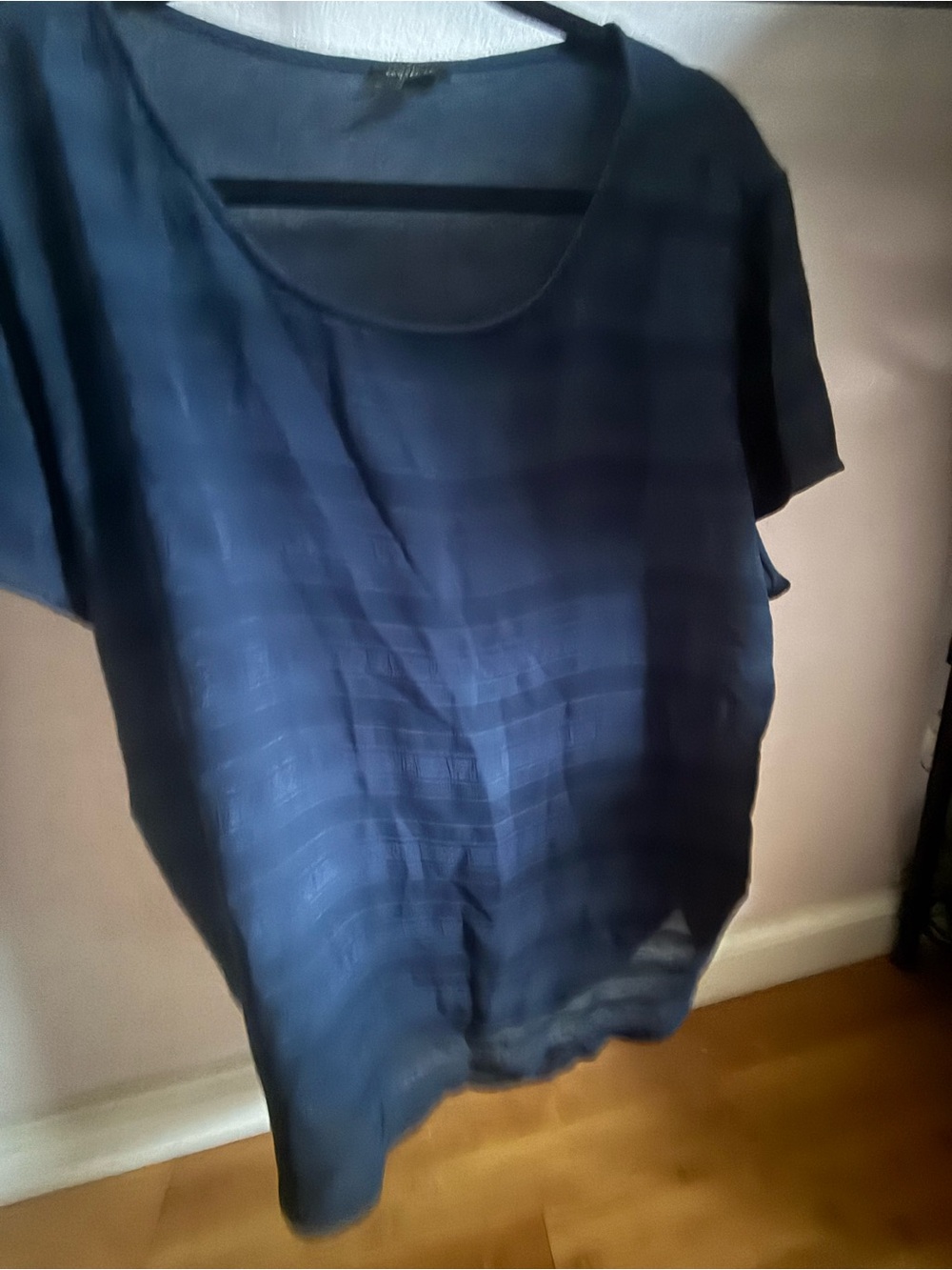 Ann Taylor Navy Short Sleeve Scoop Neck Tee